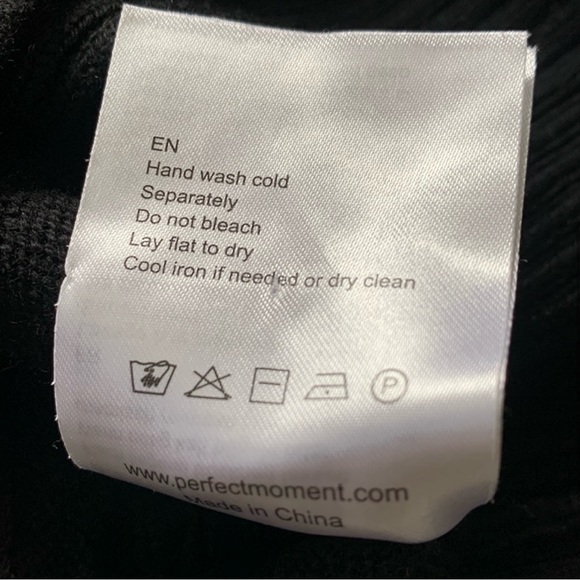 perfect moment crop cable underwear merino wool sweater star sz M - Picture 4 of 6